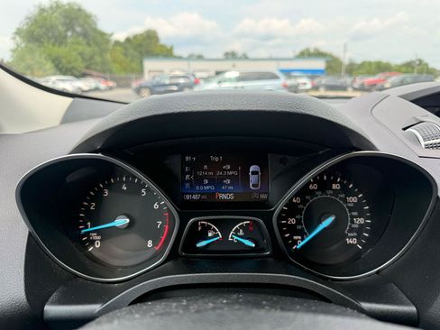 Used 2017 Ford Escape SE AWD/4WD image 15