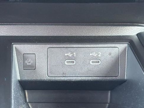 Certified 2025 Nissan Kicks SR FWD image 7