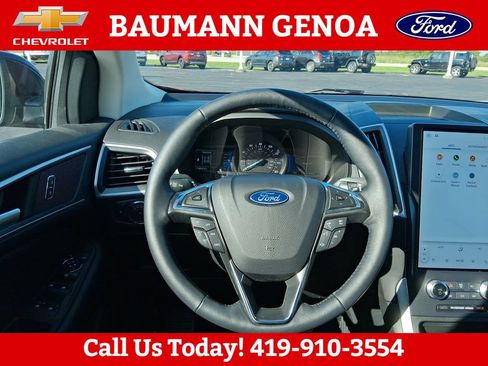 Used 2024 Ford Edge SEL w/ Convenience Package AWD/4WD image 16