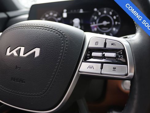 Used 2023 Kia Telluride SX Prestige X-Pro AWD/4WD image 16