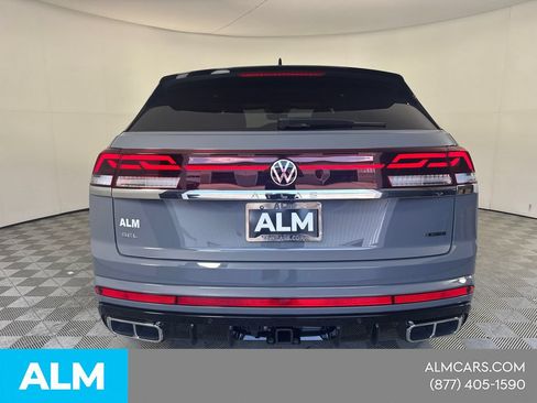 Used 2026 Volkswagen Atlas Cross Sport SEL Premium R-Line AWD/4WD image 8