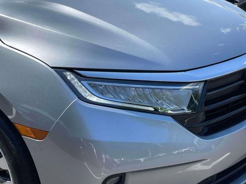 Certified 2023 Honda Odyssey EX-L image 8