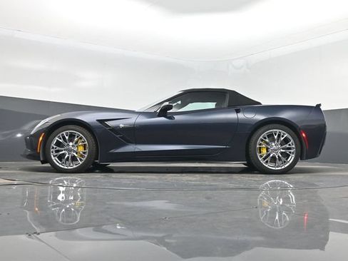 Used 2014 Chevrolet Corvette Stingray Convertible w/ 3LT Preferred Equipment Group RWD image 15