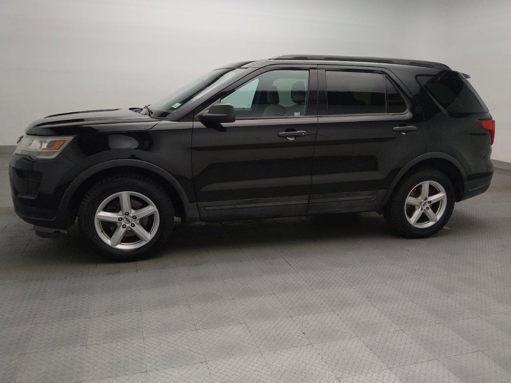 Used 2018 Ford Explorer FWD image 2