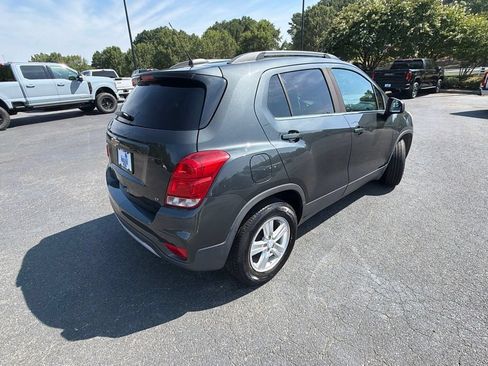 Used 2018 Chevrolet Trax LT FWD image 15