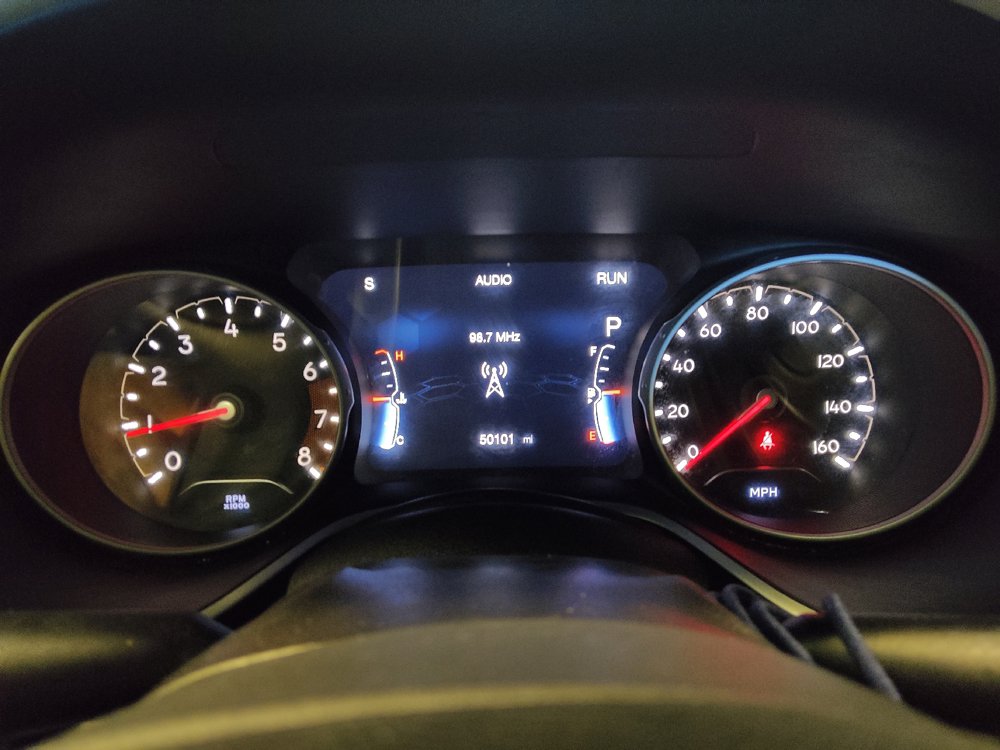 Used 2019 Jeep Compass Limited FWD image 23