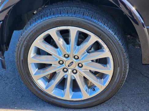 Used 2020 Ford F150 Limited w/ Trailer Tow Package image 18