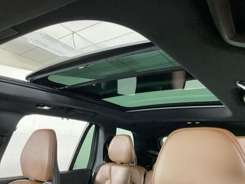 Certified 2024 Volvo XC90 T8 Ultimate AWD/4WD image 24