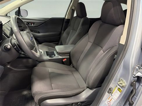 Used 2020 Subaru Outback Premium image 11