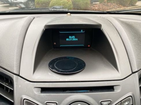 Used 2014 Ford Fiesta SE image 27