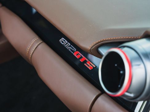 Used 2021 Ferrari 812 GTS RWD image 78