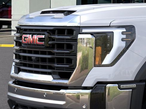 New 2026 GMC Sierra 2500 Pro w/ 1SA Pro Safety Plus Package AWD/4WD image 13