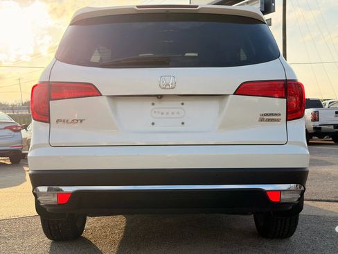 Used 2016 Honda Pilot Touring image 4