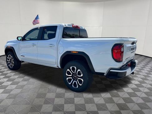 New 2026 GMC Canyon AT4 w/ AT4 Premium Package AWD/4WD image 3