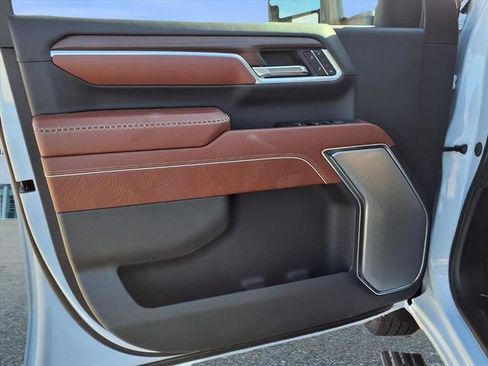 New 2026 GMC Sierra 3500 Denali Ultimate image 21