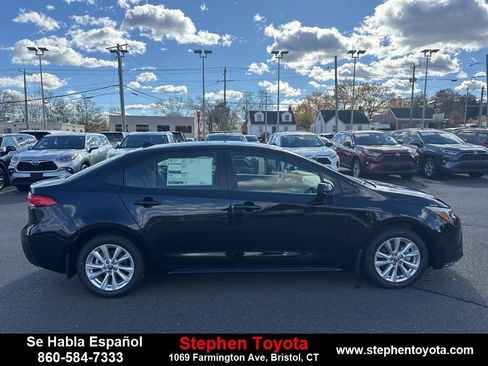 New 2026 Toyota Corolla LE image 8