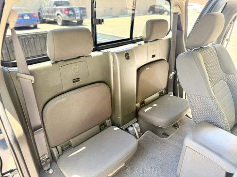 Used 2020 Nissan Frontier SV RWD image 12