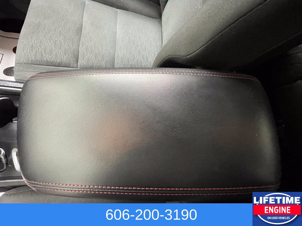 Used 2025 Dodge Durango GT AWD/4WD image 21