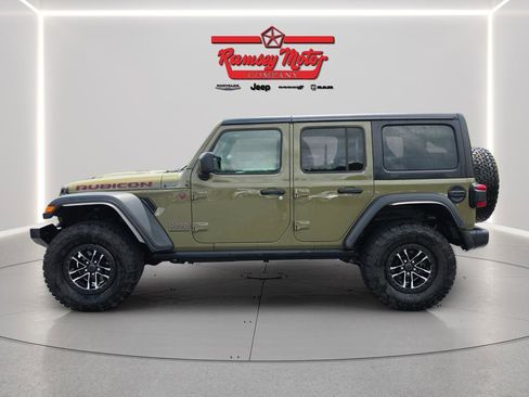 Used 2025 Jeep Wrangler Unlimited Rubicon w/ XTREMEE 35" Tire Package AWD/4WD image 2