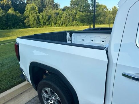 Used 2025 GMC Sierra 1500 SLT RWD image 6