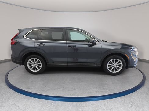 Used 2024 Honda CR-V EX image 4