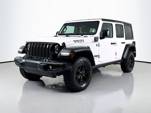 Used 2023 Jeep Wrangler Unlimited w/ Cold Weather Group AWD/4WD image 1
