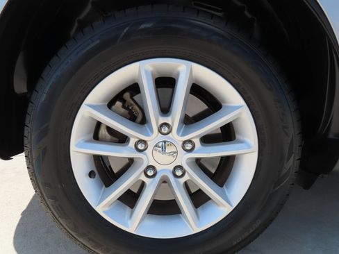 Used 2017 Dodge Journey SXT w/ Comfort/Convenience Group FWD image 10