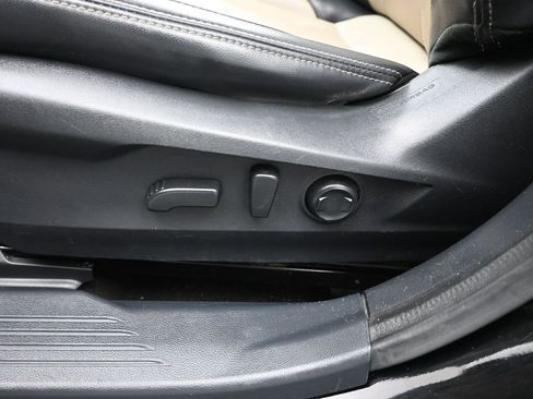 Used 2020 Subaru Outback Limited w/ Tech Package 2 image 11