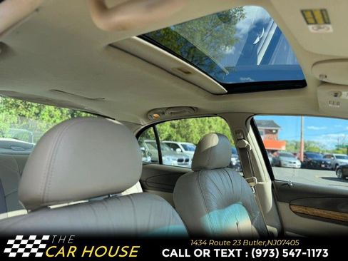 Used 2001 Lincoln Continental FWD image 22