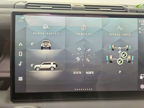 Used 2025 Land Rover Defender 110 X image 50