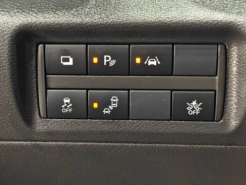 Used 2025 Nissan Kicks Play S FWD image 12
