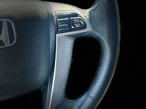 Used 2012 Honda Odyssey LX image 35