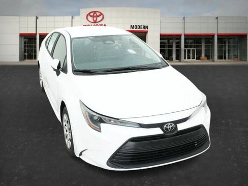 New 2026 Toyota Corolla LE image 32