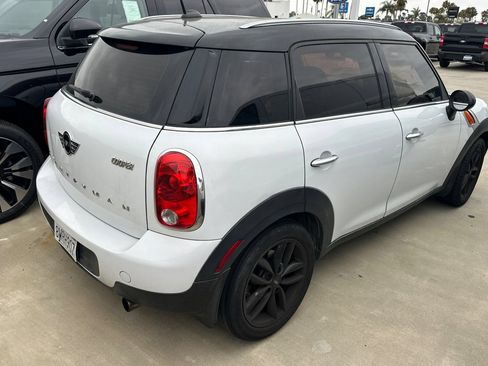 Used 2016 MINI Cooper Countryman FWD image 4