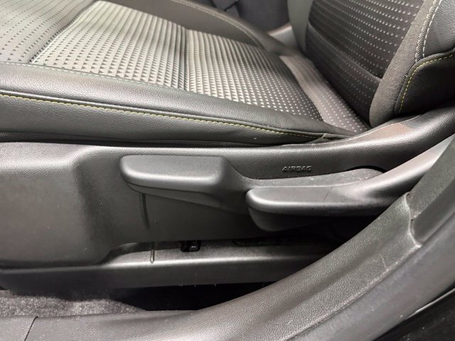 Used 2025 Chevrolet Trax LT w/ Driver Confidence Package FWD image 15