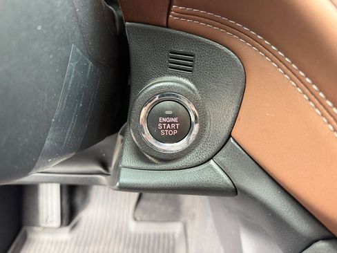 Used 2021 Subaru Outback Touring XT AWD/4WD image 24