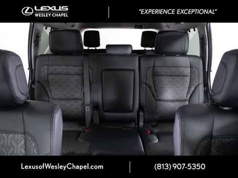 Used 2023 Toyota Sequoia Limited w/ TRD Off-Road Package AWD/4WD image 28