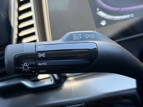 Used 2023 Kia Sportage EX image 28