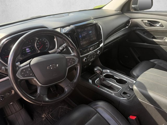 Used 2021 Chevrolet Traverse RS w/ LPO, Floor Liner Package AWD/4WD image 9