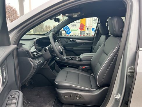 New 2026 Buick Enclave Preferred w/ Power Package image 18