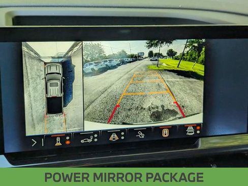 Used 2024 Chevrolet Silverado 1500 LTZ AWD/4WD image 25
