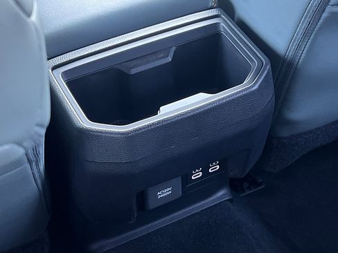 Used 2024 Toyota Tacoma Trailhunter image 43