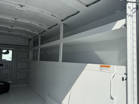 New 2026 Ford E-450 and Econoline 450 Super Duty w/ Power Equipment Group image 12