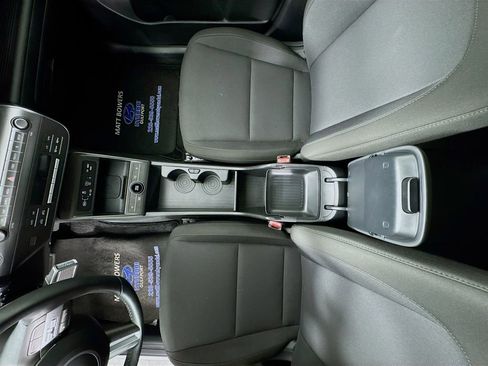 Used 2025 Hyundai Kona SEL image 36