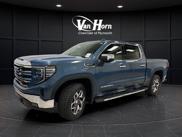 Used 2024 GMC Sierra 1500 SLT w/ SLT Premium Plus Package AWD/4WD image 3