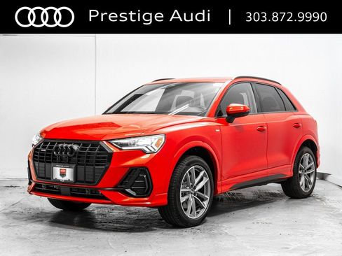 Used 2024 Audi Q3 2.0T Premium Plus AWD/4WD image 1