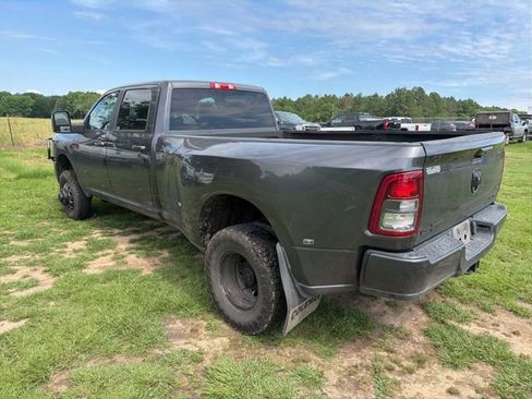 Used 2024 RAM 3500 Lone Star w/ Night Edition AWD/4WD image 10