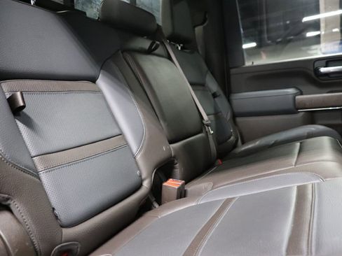 Used 2023 GMC Sierra 3500 Denali w/ Denali Ultimate Package image 21