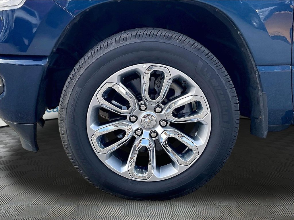 Used 2023 RAM 1500 Laramie AWD/4WD image 7