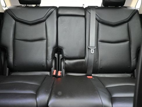 Used 2017 Cadillac XT5 Luxury w/ LPO, Wheel Lock Package image 26